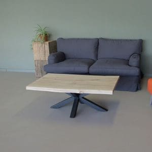 Eiken salontafel met stalen 3D poot