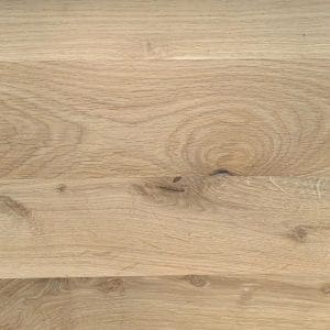 Nieuwer eiken (noesten gestopt)