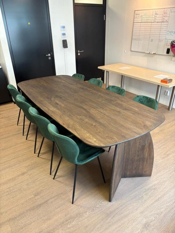 Deens ovaal eiken eettafel | Met eiken Maan poten | Tafelplein.nl